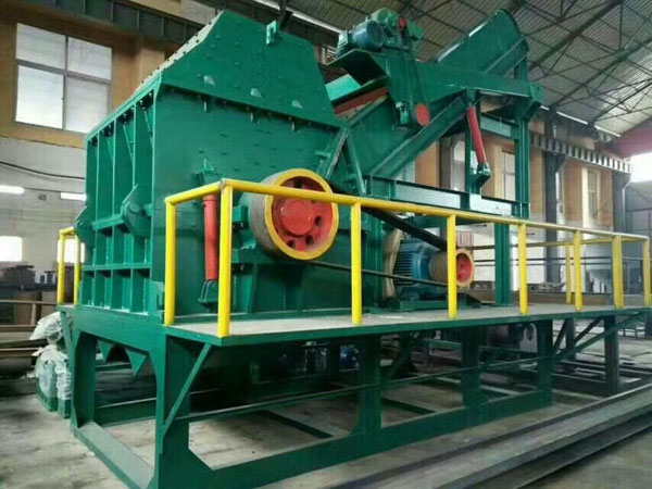 金屬破碎機現場